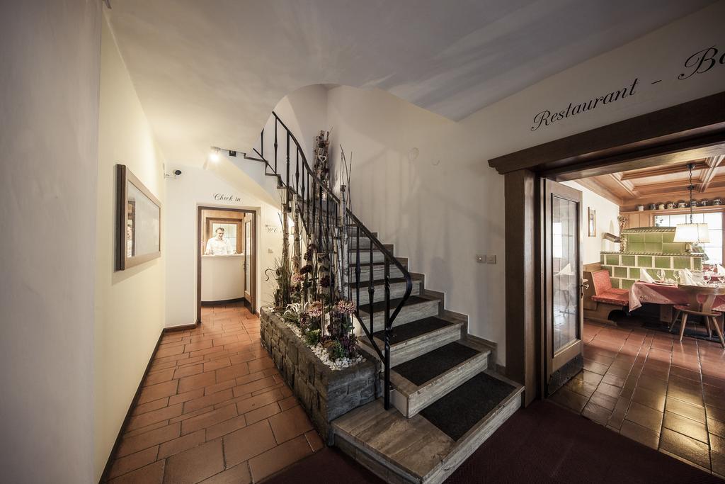 Gasthof Moarwirt Colle Isarco Bagian luar foto